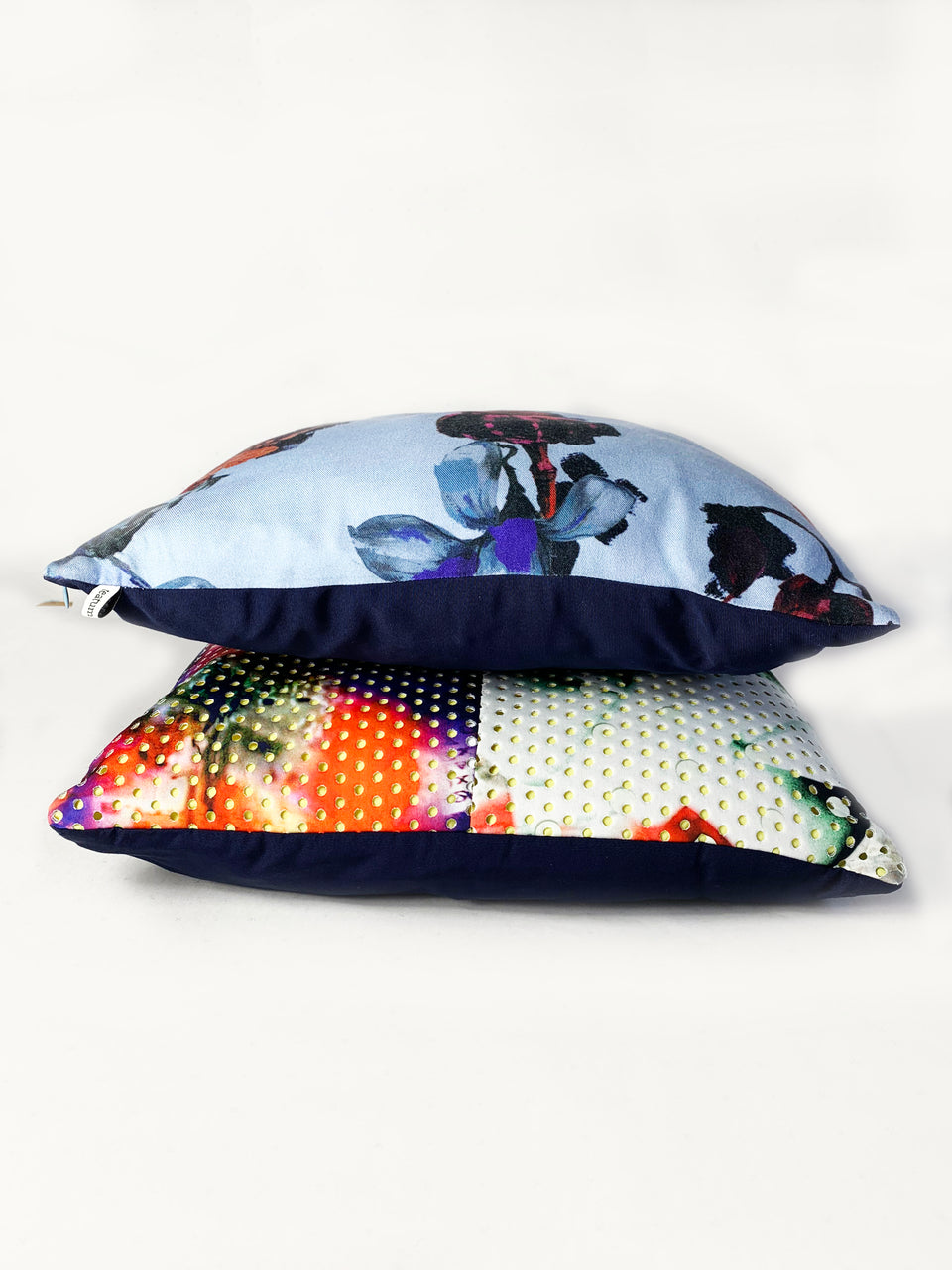 Yana Cushion